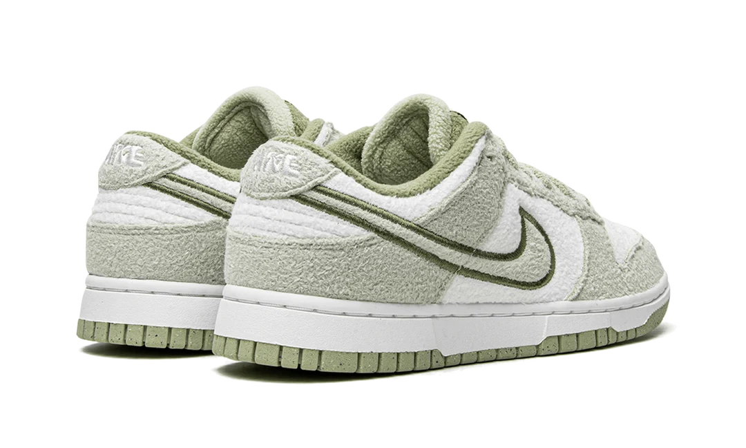 Nike Dunk Low SE Fleece Pack Honeydew (Women's)